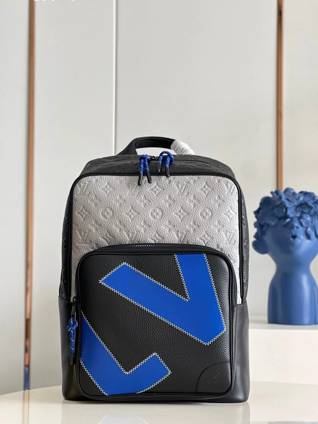 Cheap Louis DEAN BACKPACK Vuitton 0724